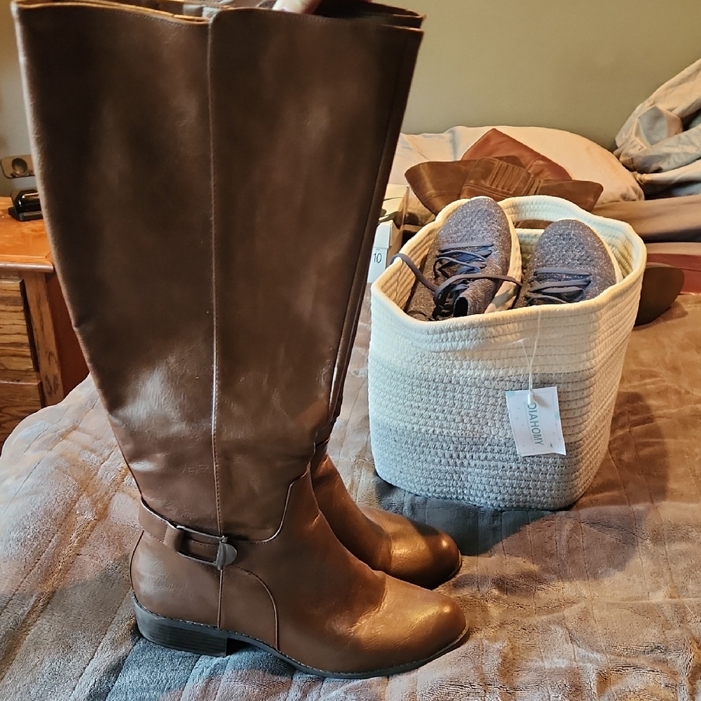 Alfani Extended Calf Dark Brown Leather Boots, Size 10